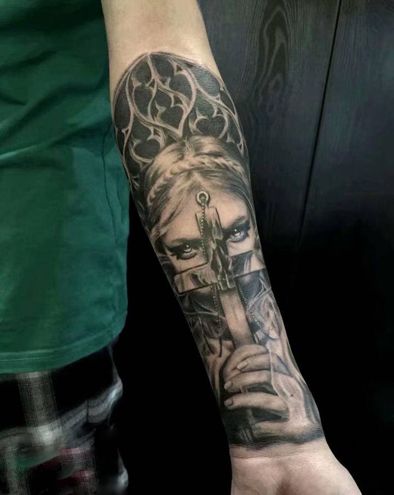 欧美纹身图片_手臂欧美写实纹身图案