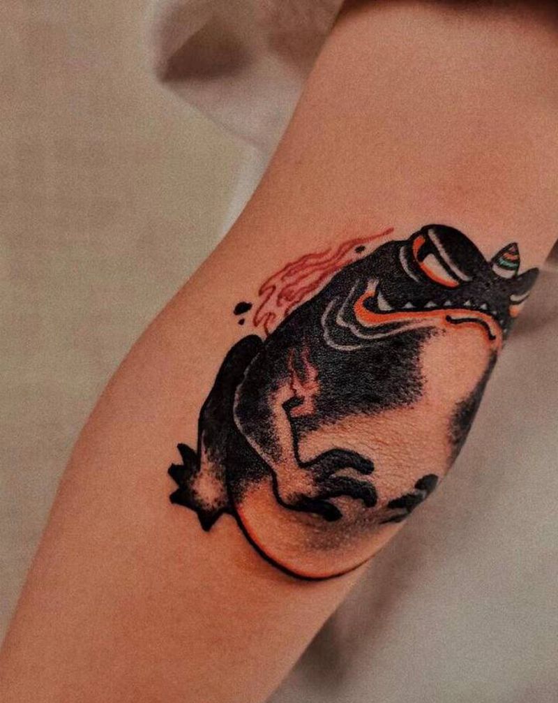 蛤蟆咕咕纹身图片_手臂新传统纹身图案