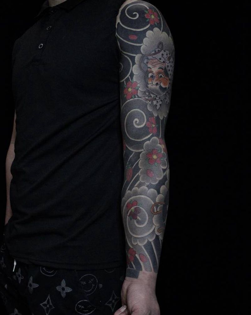 火男与阿多福纹身图片_手臂老传统纹身图案