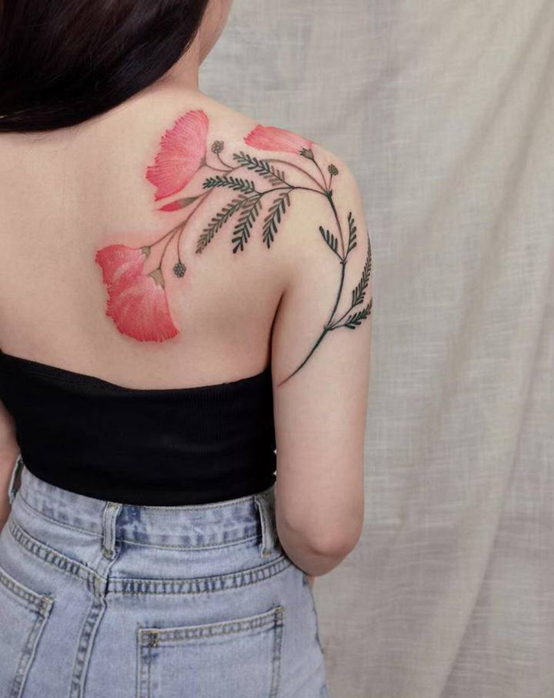 合欢花纹身图片_背部水彩纹身图案