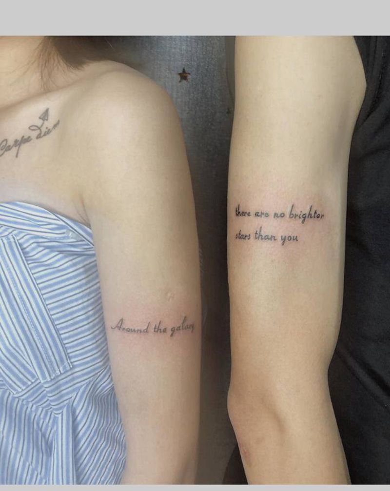 情侣英文纹身图片_手臂花体字纹身图案