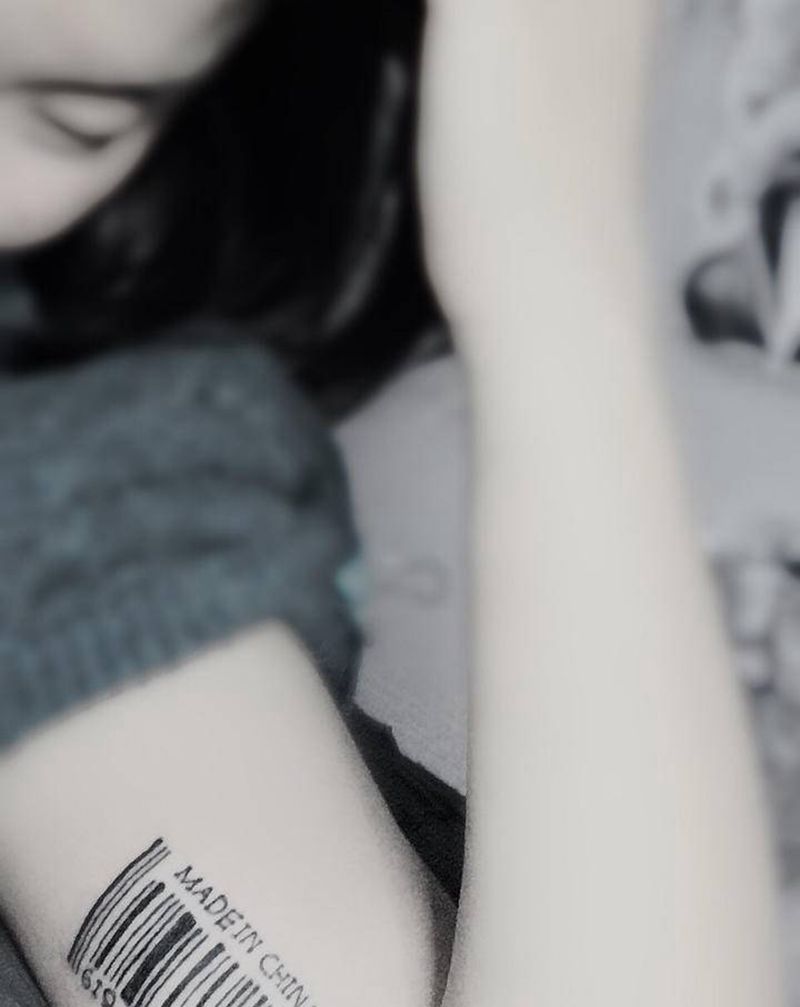 条码纪念纹身图片_手臂纹身图案