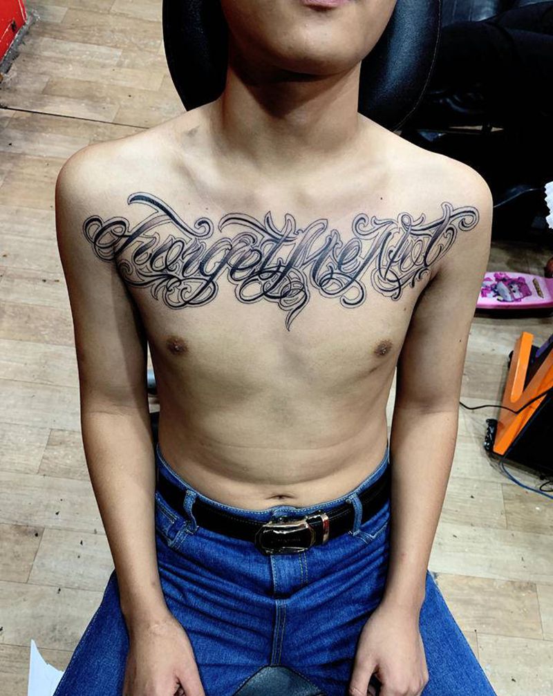 花体字纹身图片_胸部花体字纹身图案