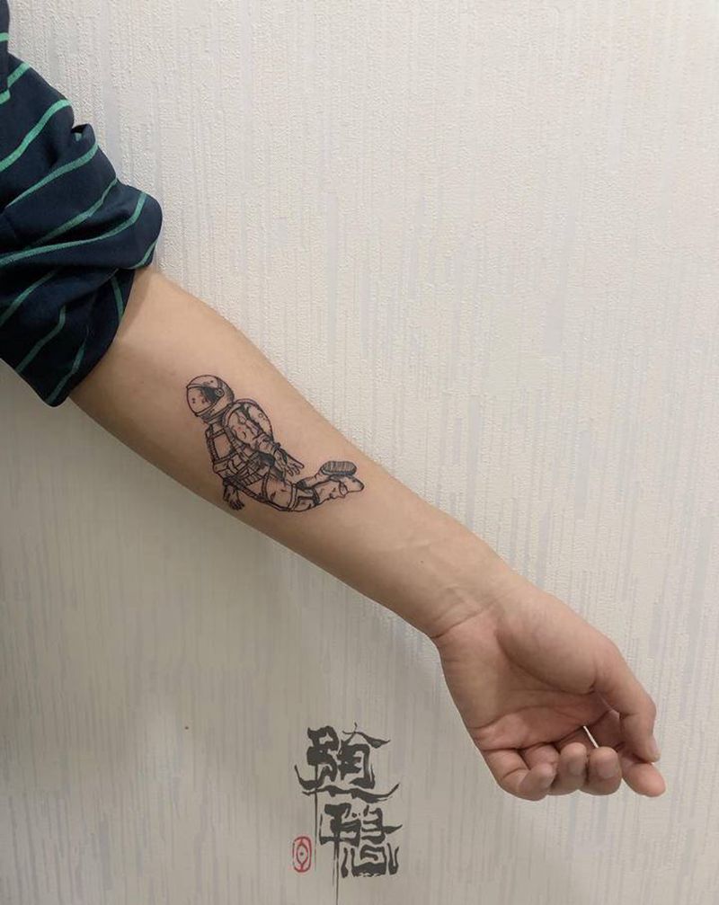宇航员纹身纹身图片_手臂纹身图案