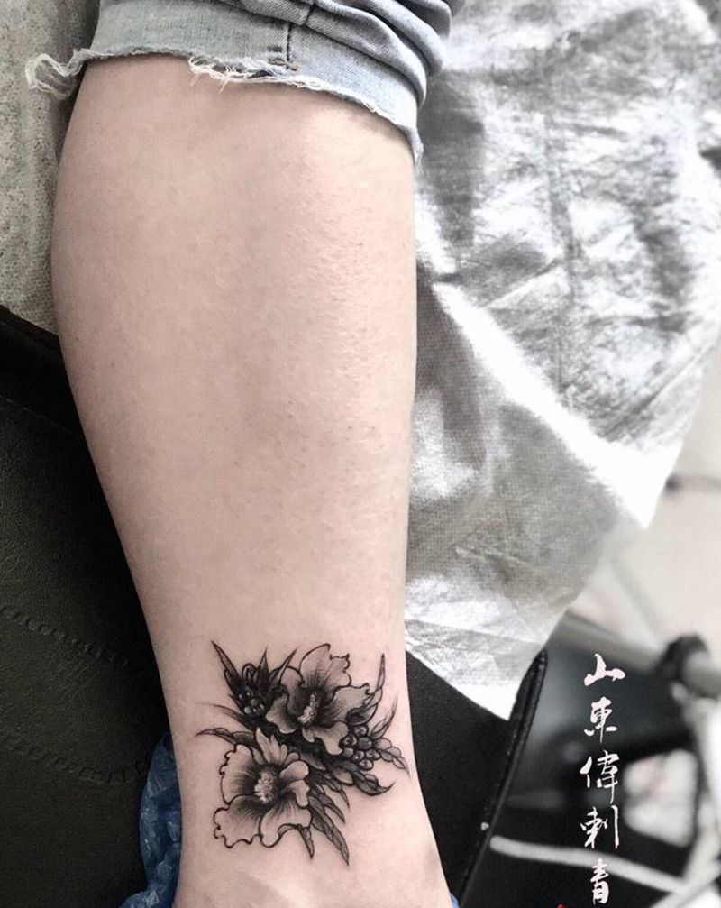 遮盖纹身图片_脚部纹身图案