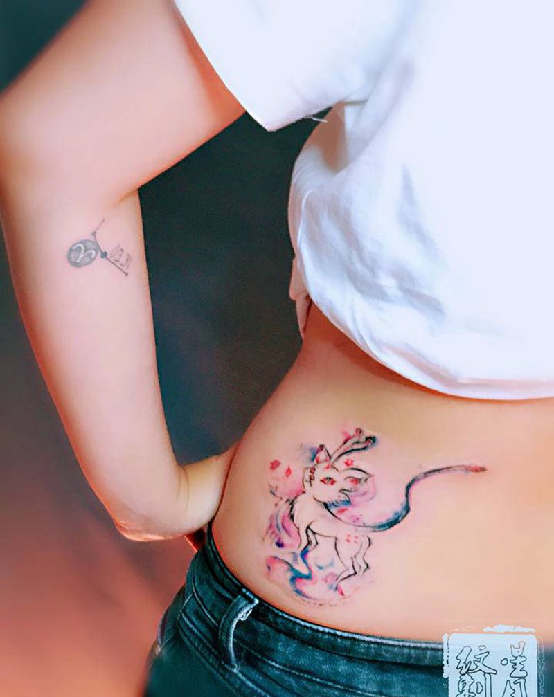 白泽，吉祥兽纹身图片_腰部水彩水墨纹身图案