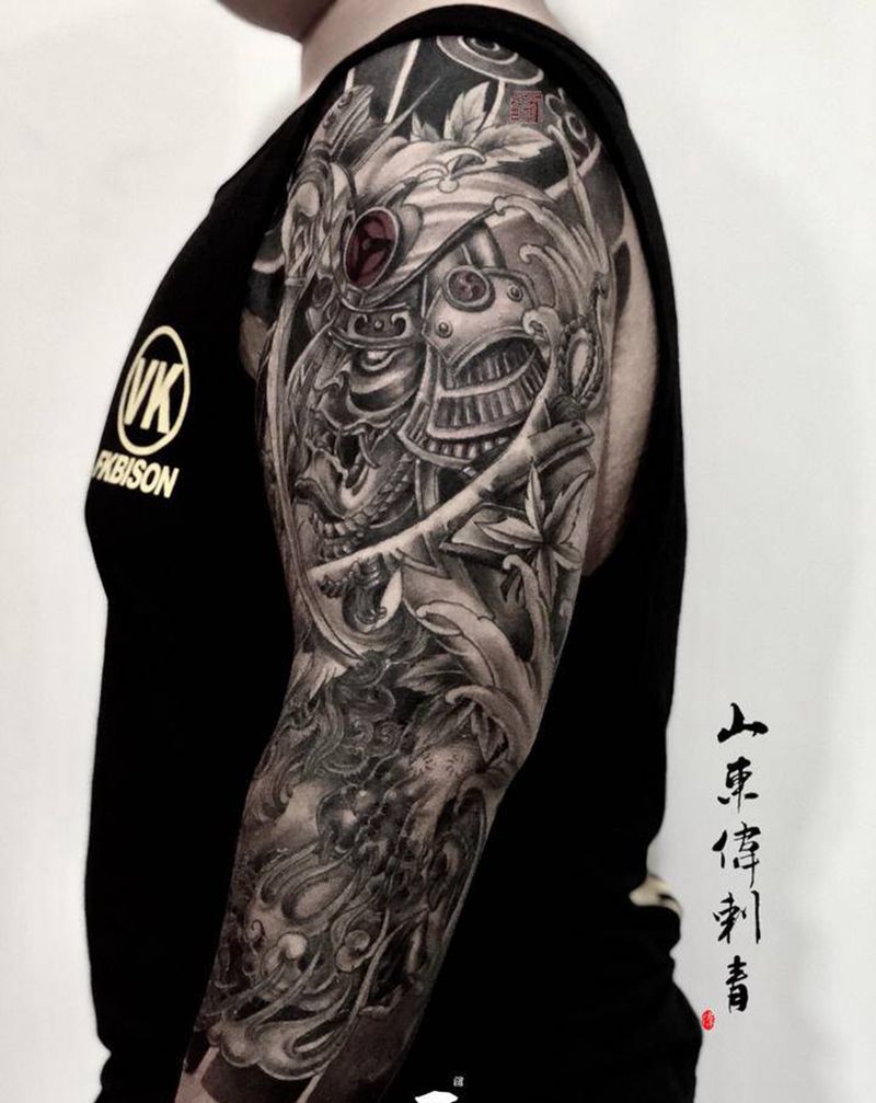 花臂纹身图片_手臂肩部老传统新传统纹身图案