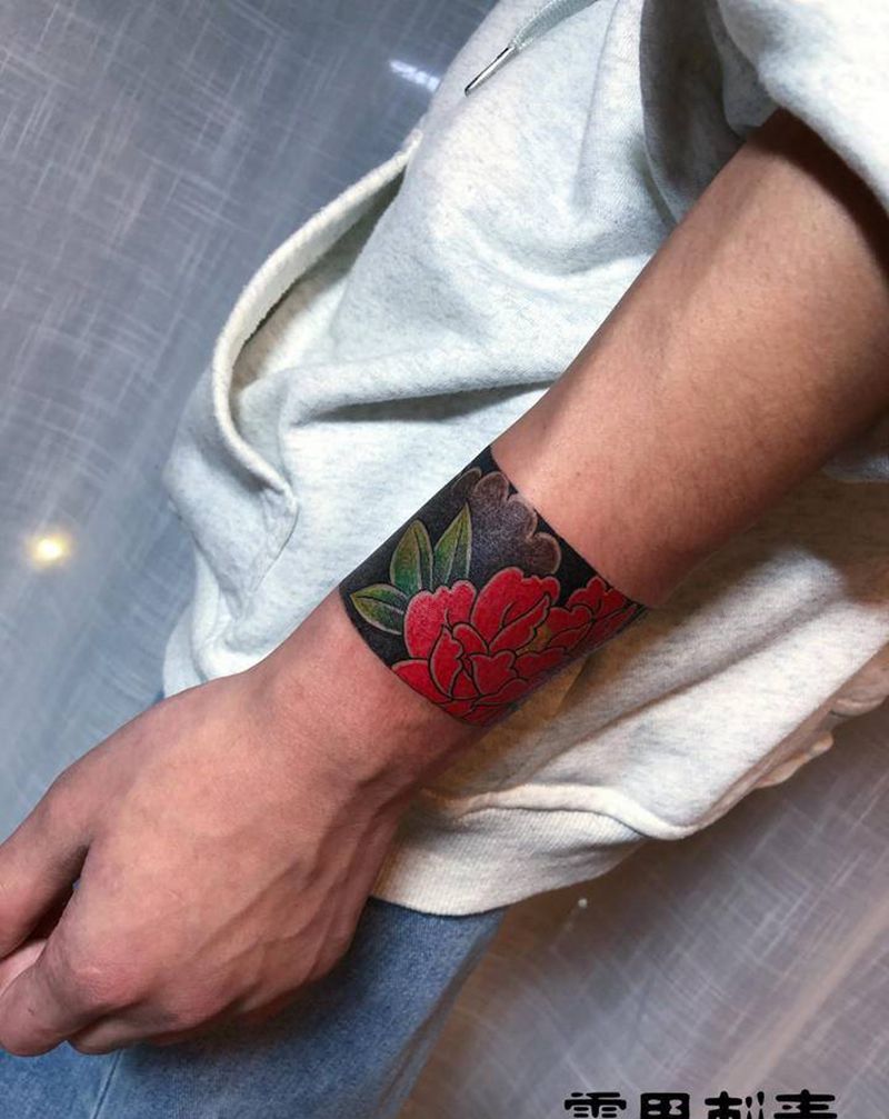 臂环纹身图片_手臂老传统纹身图案