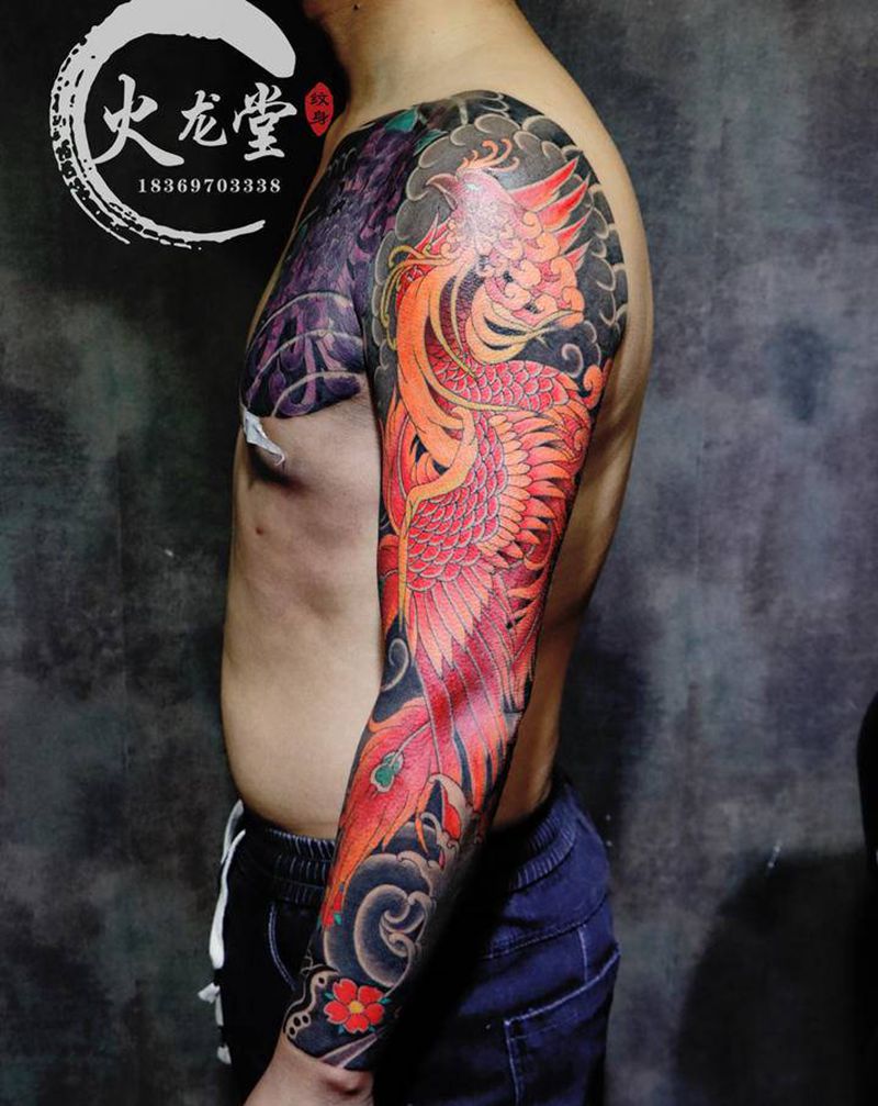老传统凤凰覆盖纹身图片_手臂胸部老传统纹身图案