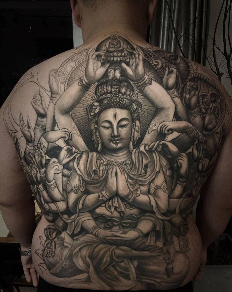 千手观音纹身图片_背部欧美写实纹身图案