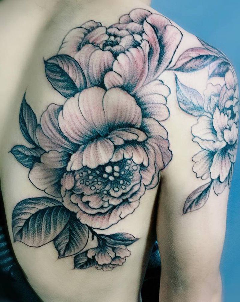 素花纹身图片_肩部手臂点刺纹身图案