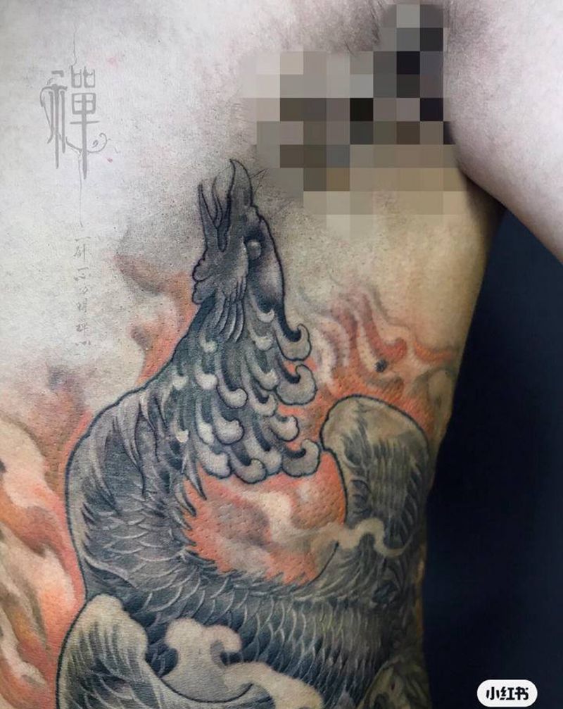 凤凰涅磐纹身图片_腰部新传统凤凰凤凰涅磐凤舞九天纹身图案