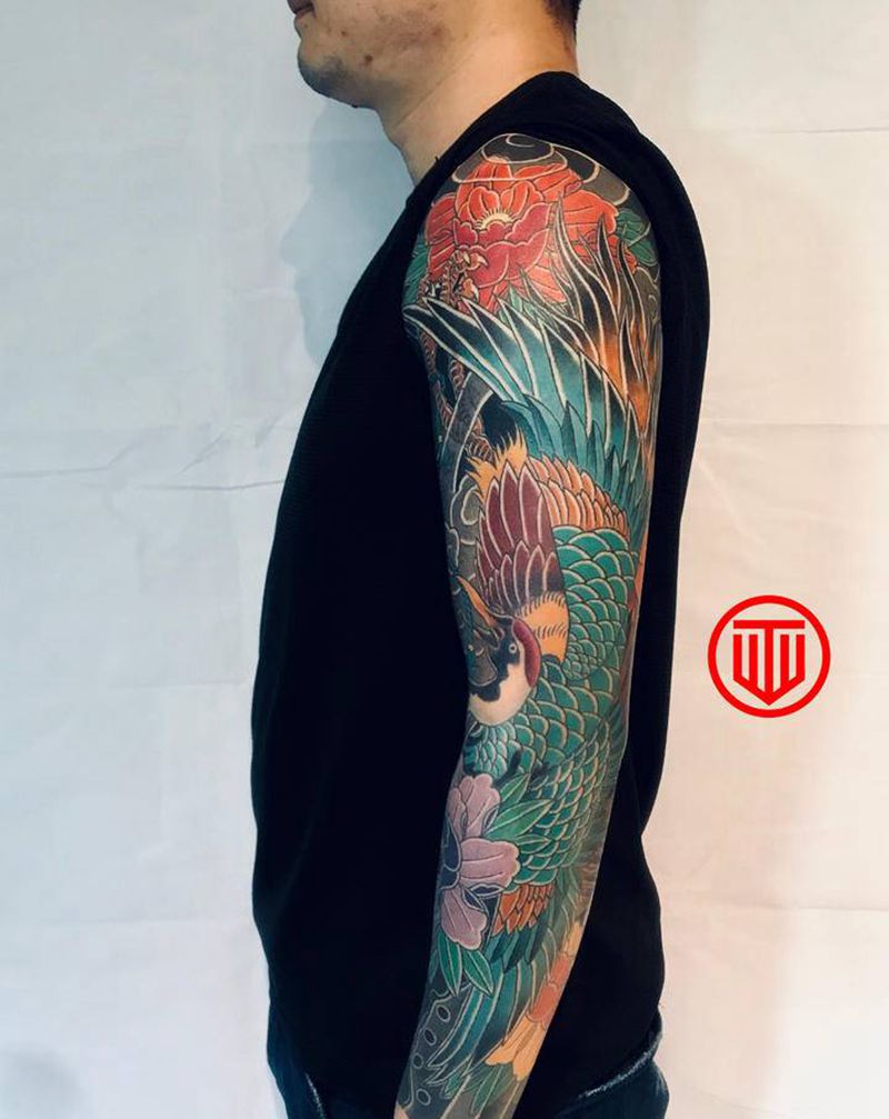 老传统风格  仙鹤纹身图片_手臂老传统纹身图案