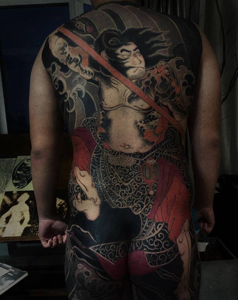 水浒系列之《操刀鬼 曹正》纹身图片_背部臀部老传统纹身图案