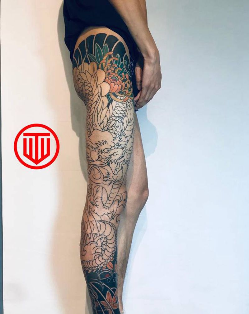 老传统   盘龙腿纹身图片_老传统纹身图案