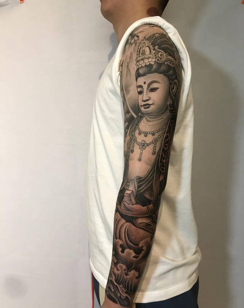 新传统 观音纹身图片_手臂新传统纹身图案