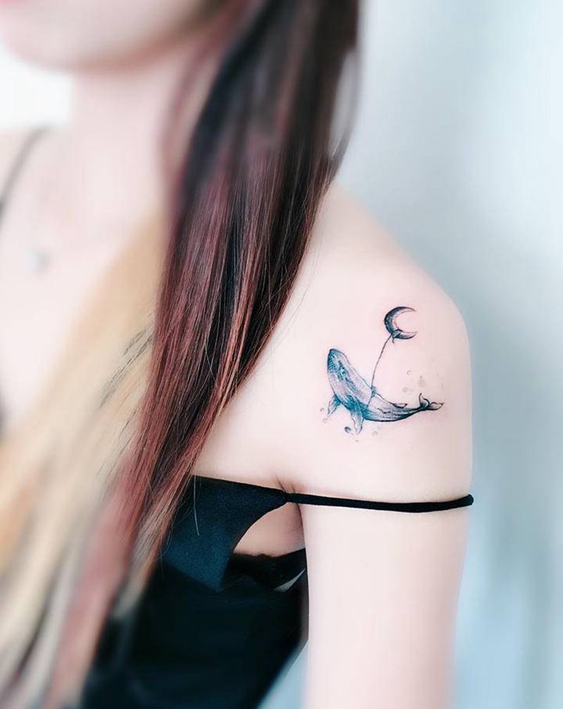 鲸鱼纹身图片_肩部纹身图案