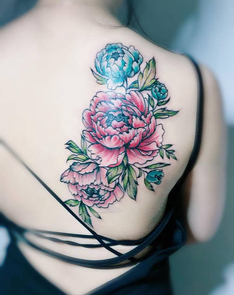 素花，彩色纹身图片_背部点刺水彩纹身图案