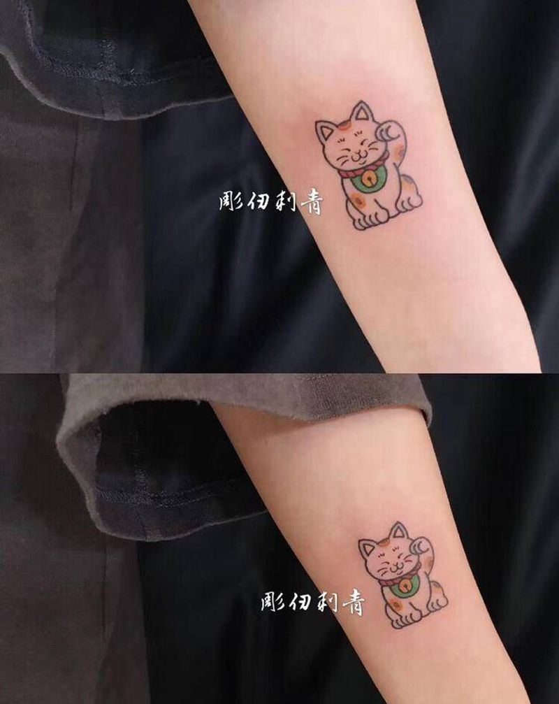 迷你招财猫纹身图片_Old School纹身图案
