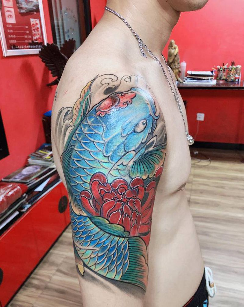 鲤鱼遮盖遮盖纹身图片_肩部纹身图案