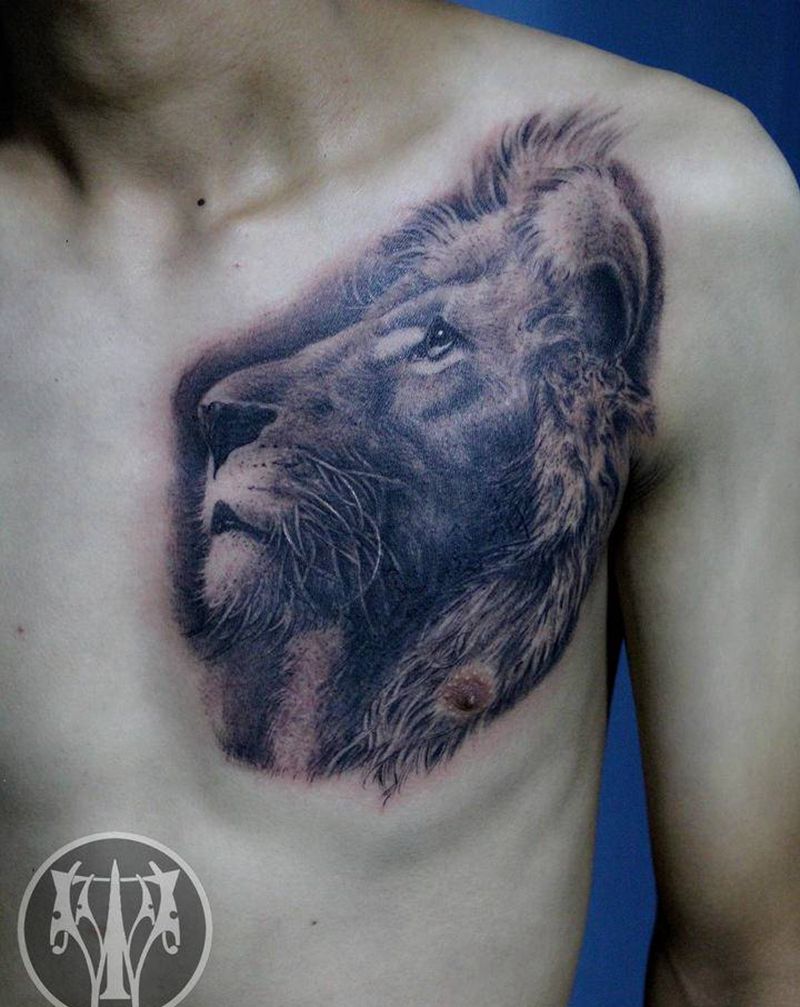 狮王  6个小时完成纹身图片_胸部欧美写实纹身图案
