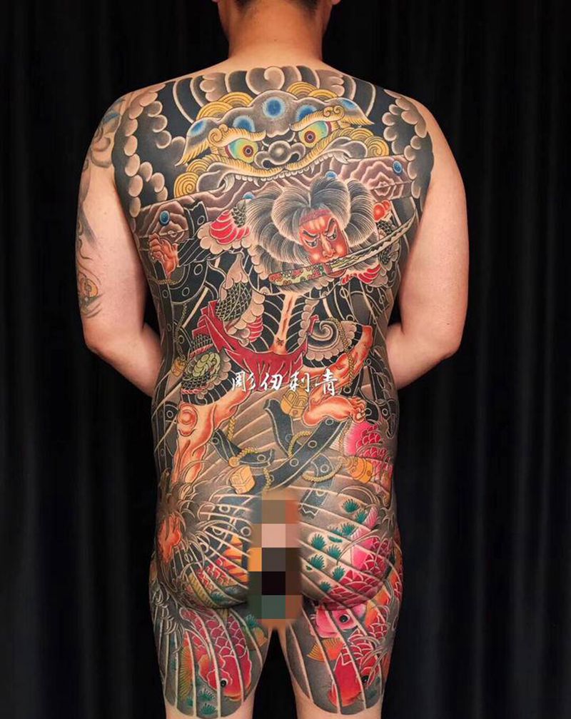 张顺纹身图片_老传统纹身图案