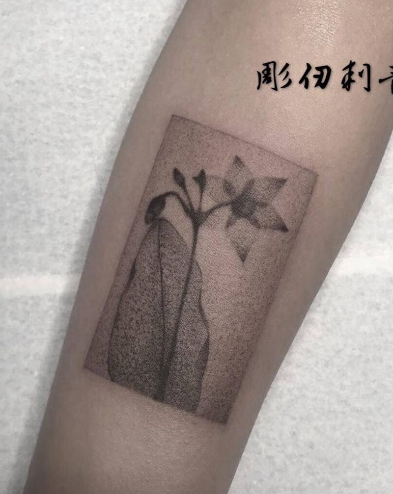 叶纹身图片_点刺纹身图案