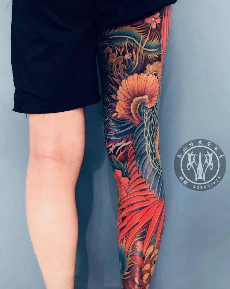 凤凰 后里测位置纹身图片_腿部新传统纹身图案