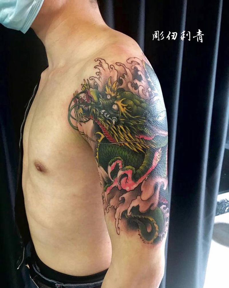 遮盖gai纹身图片_肩部纹身图案