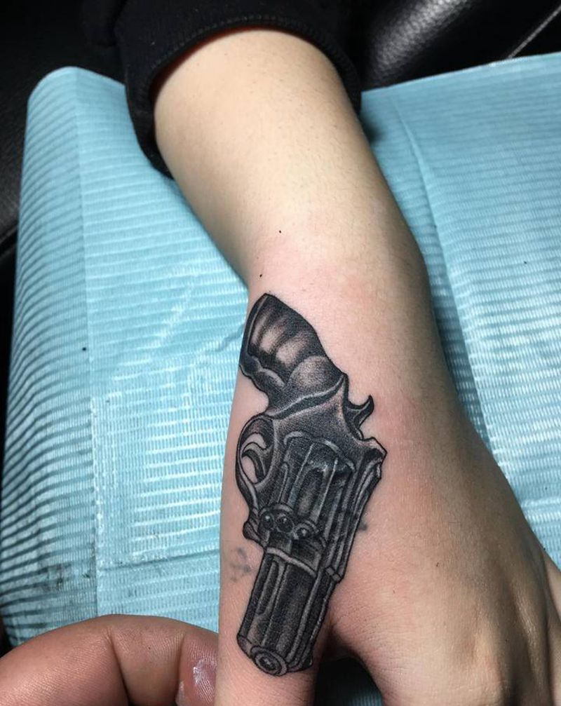 遮盖纹身图片_手部纹身图案