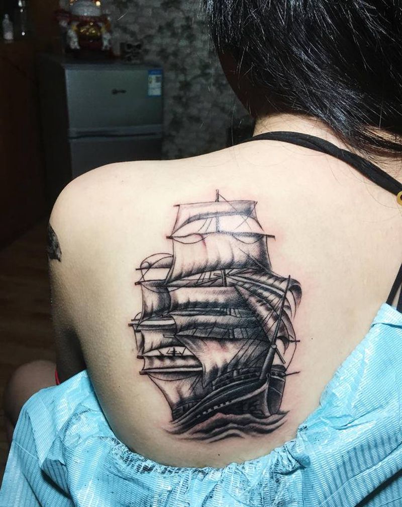 帆船纹身图片_肩部纹身图案