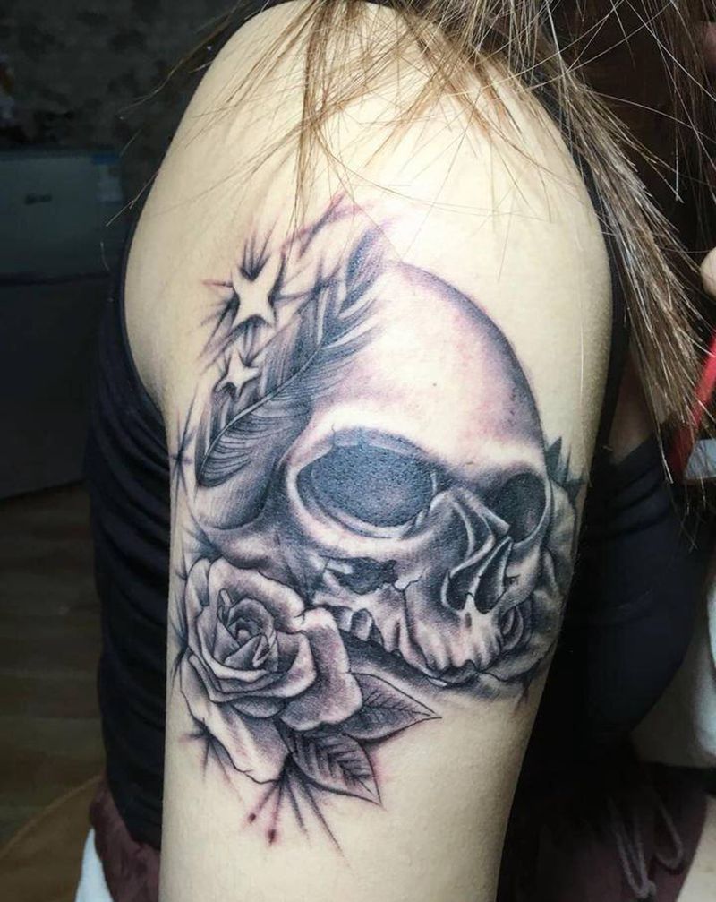 骷髅玫瑰纹身图片_手臂纹身图案