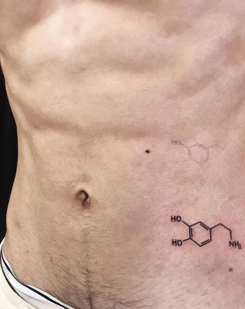 理科男纹身图片_几何纹身图案