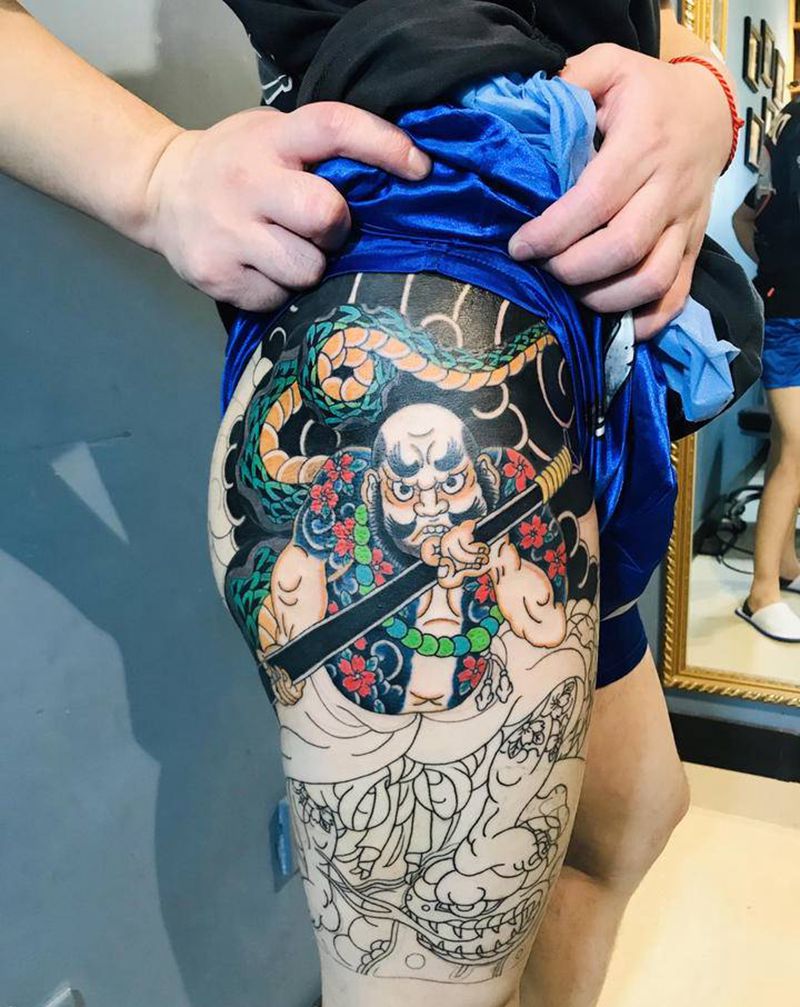 广东的顾客  花和尚鲁智深纹身图片_腿部老传统纹身图案