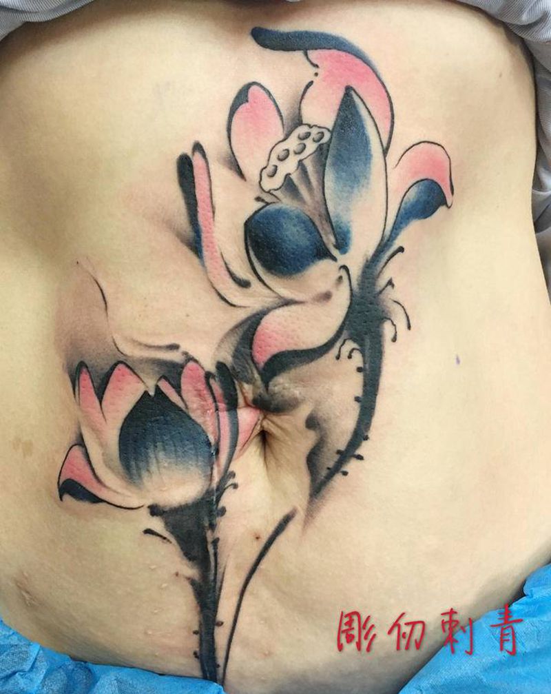 莲花疤痕遮盖纹身图片_水彩水墨纹身图案