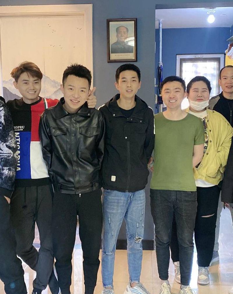 2020年4月徒弟合影纹身图片_学员纹身图案