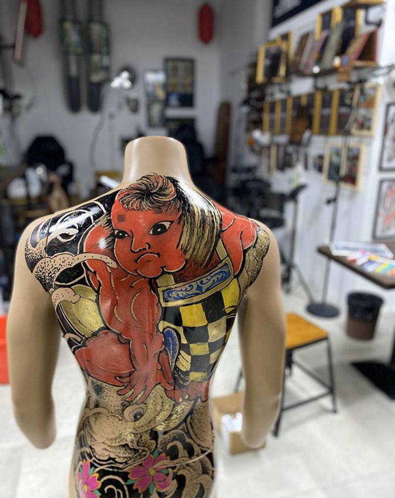 纹身艺术品纹身图片_背部老传统纹身图案