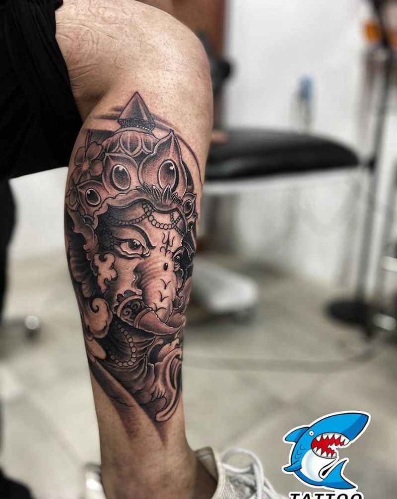 象神纹身图片_腿部新传统纹身图案