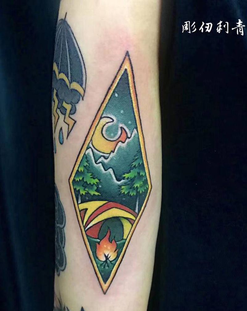 露营纹身图片_New School纹身图案