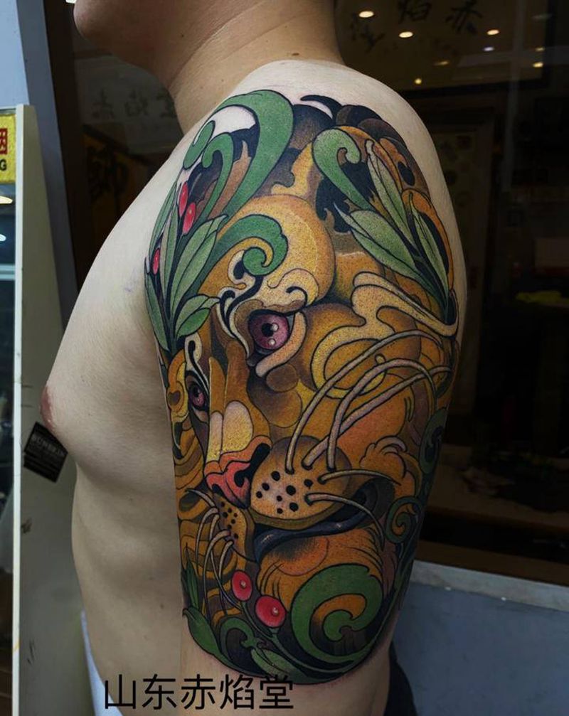 狮子.武松纹身图片_手臂Old School纹身图案