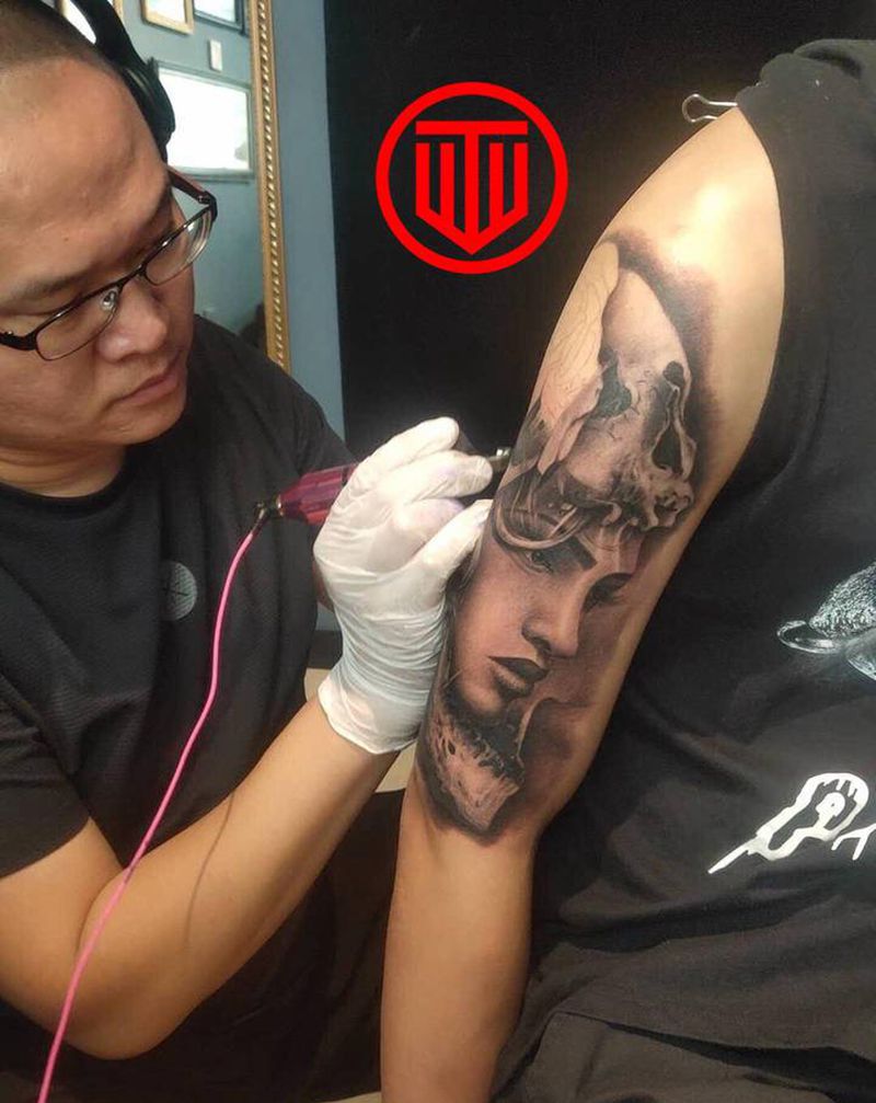 欧美写实风格 骷髅女纹身图片_手臂欧美写实纹身图案