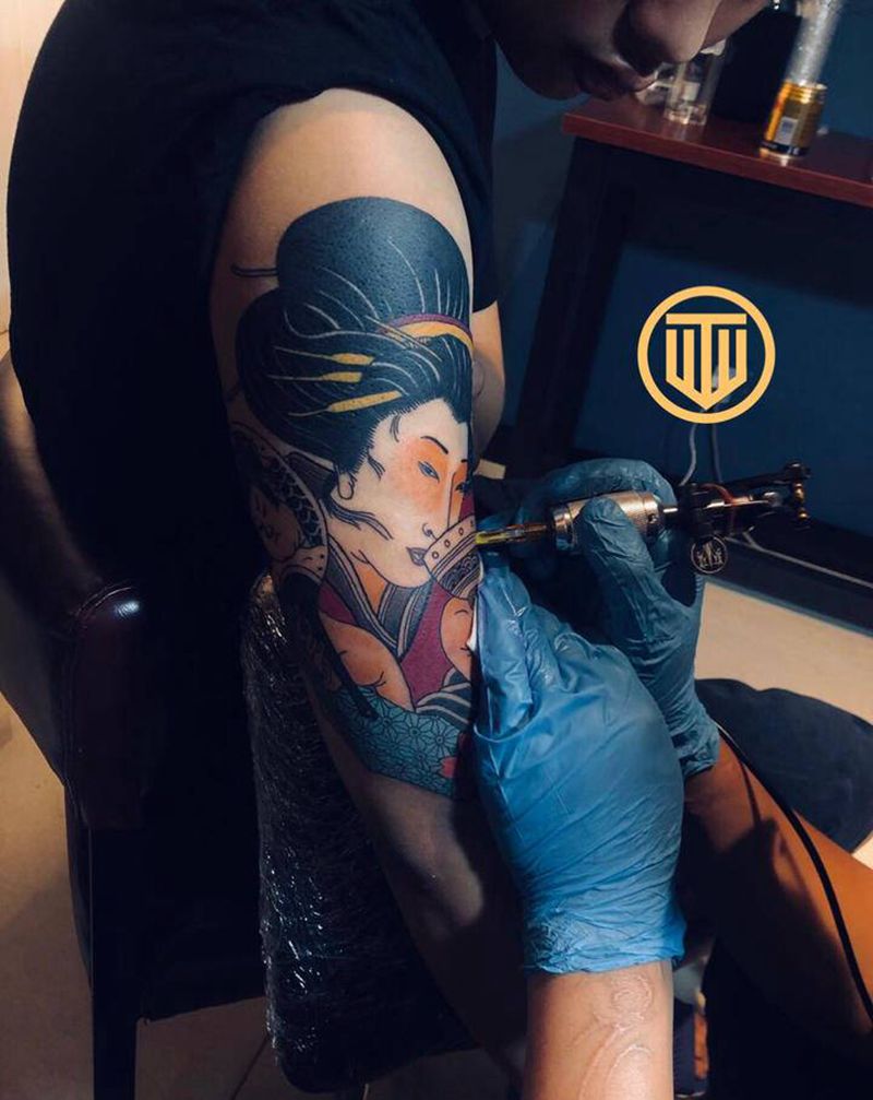 艺妓纹身图片_手臂老传统纹身图案