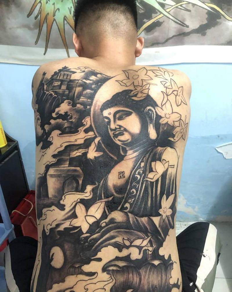 佛纹身图片_背部新传统纹身图案
