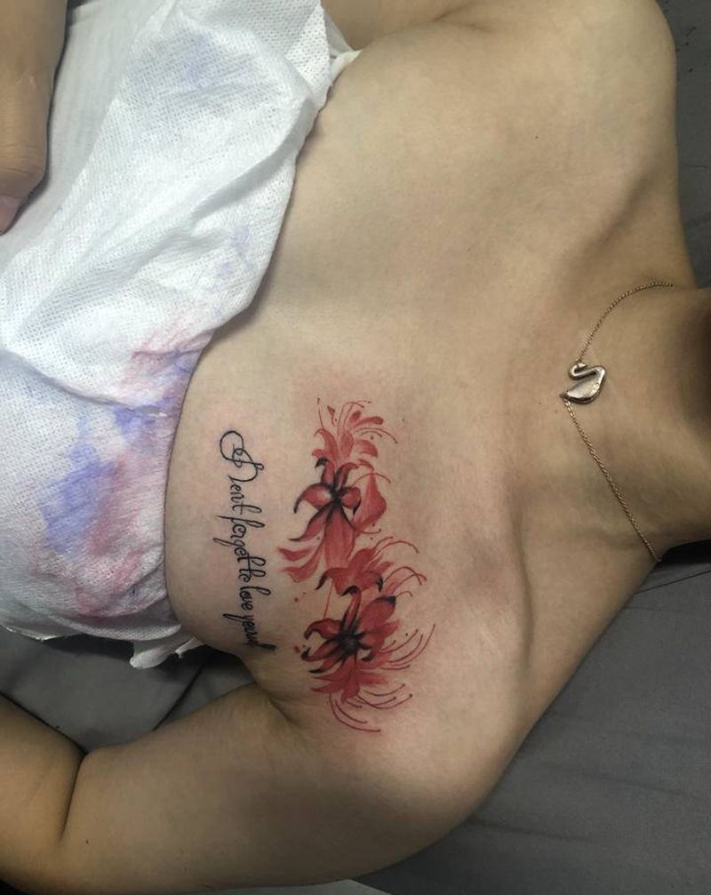 彼岸花纹身图片_胸部纹身图案