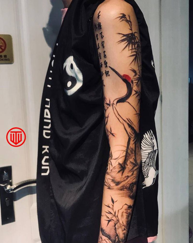 鹤 中国风风格纹身图片_手臂水墨纹身图案