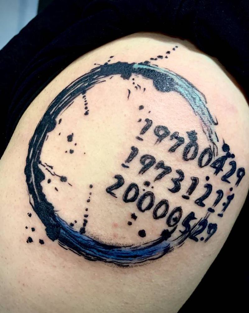 水墨小图纹身图片_手臂水墨纹身图案