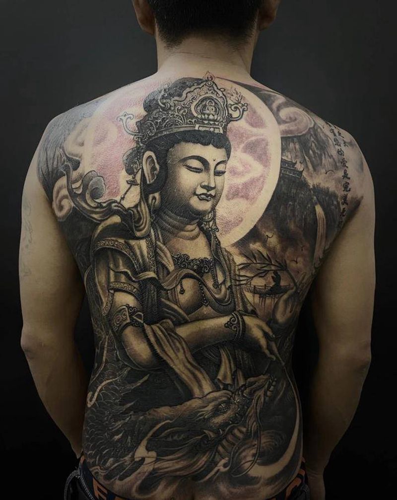 石雕神佛纹身图片_背部新传统纹身图案