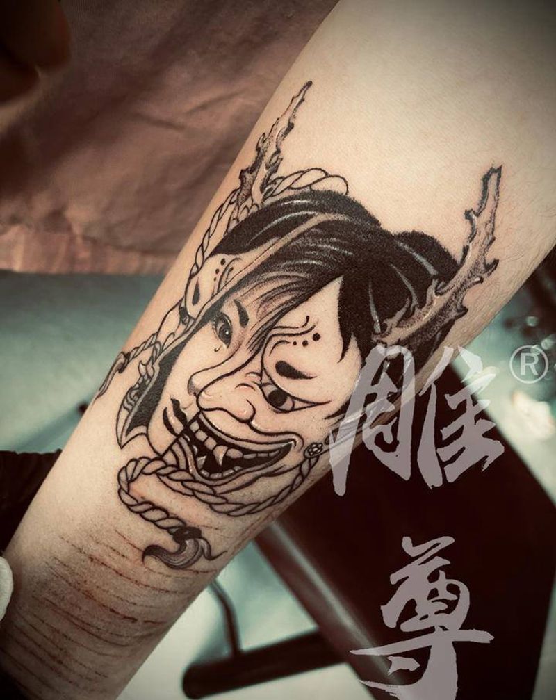 裂变纹身图片_手臂纹身图案