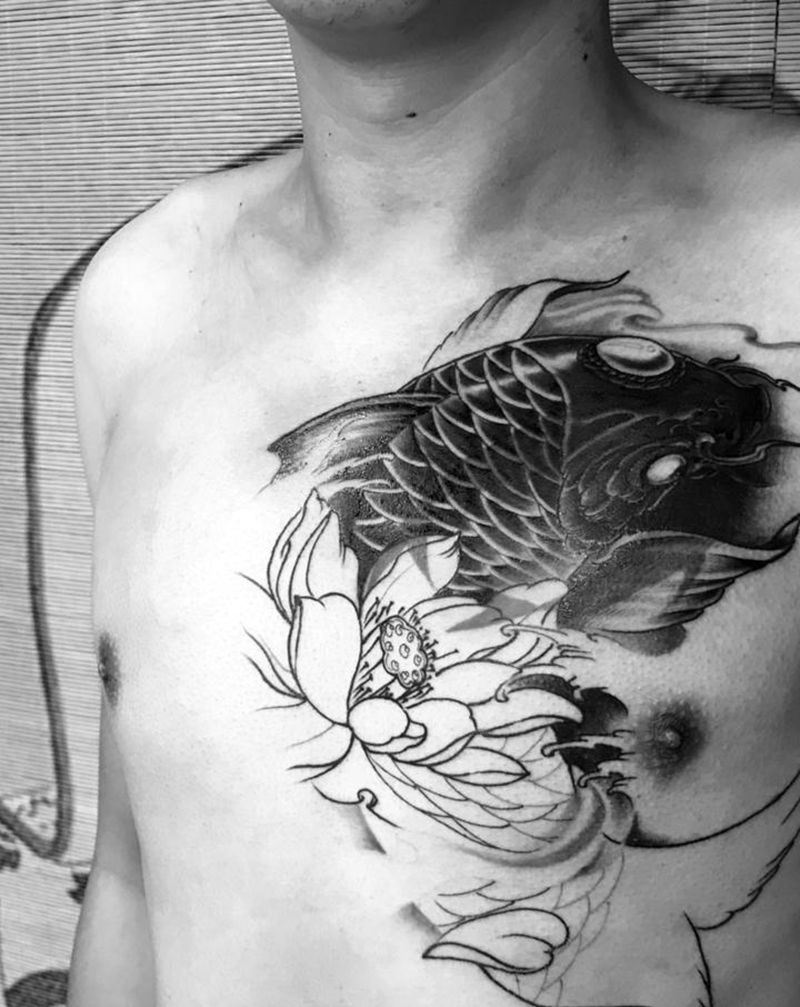 遮盖进度纹身图片_胸部新传统鱼纹身图案
