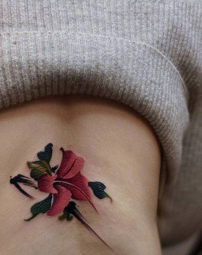 水墨扶桑花纹身图片_背部腰部水墨水彩扶桑花水墨花花纹身图案